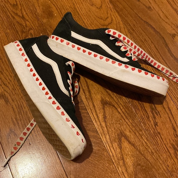 Vans Heart Shoes - Picture 7 of 9